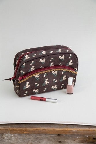 Cosmetic Bag - Cocoa Daisies