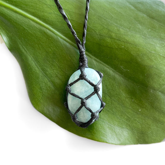 Aquamarine Tumble Macrame Necklace