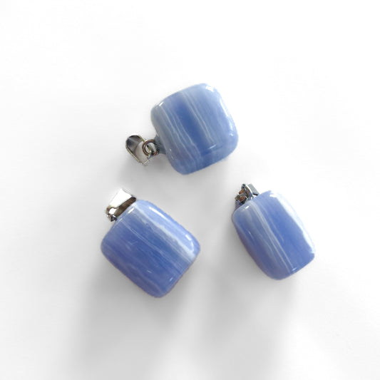 Blue Pendants - tumble