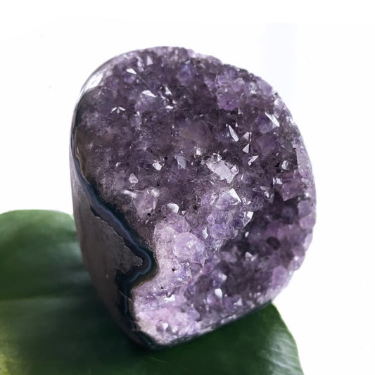 Amethyst Cutbase Geode